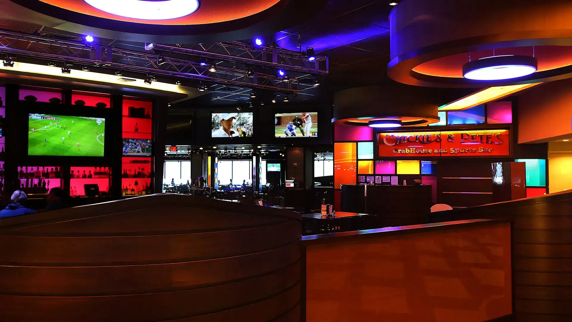 Interior of Chickie's and Pete's.