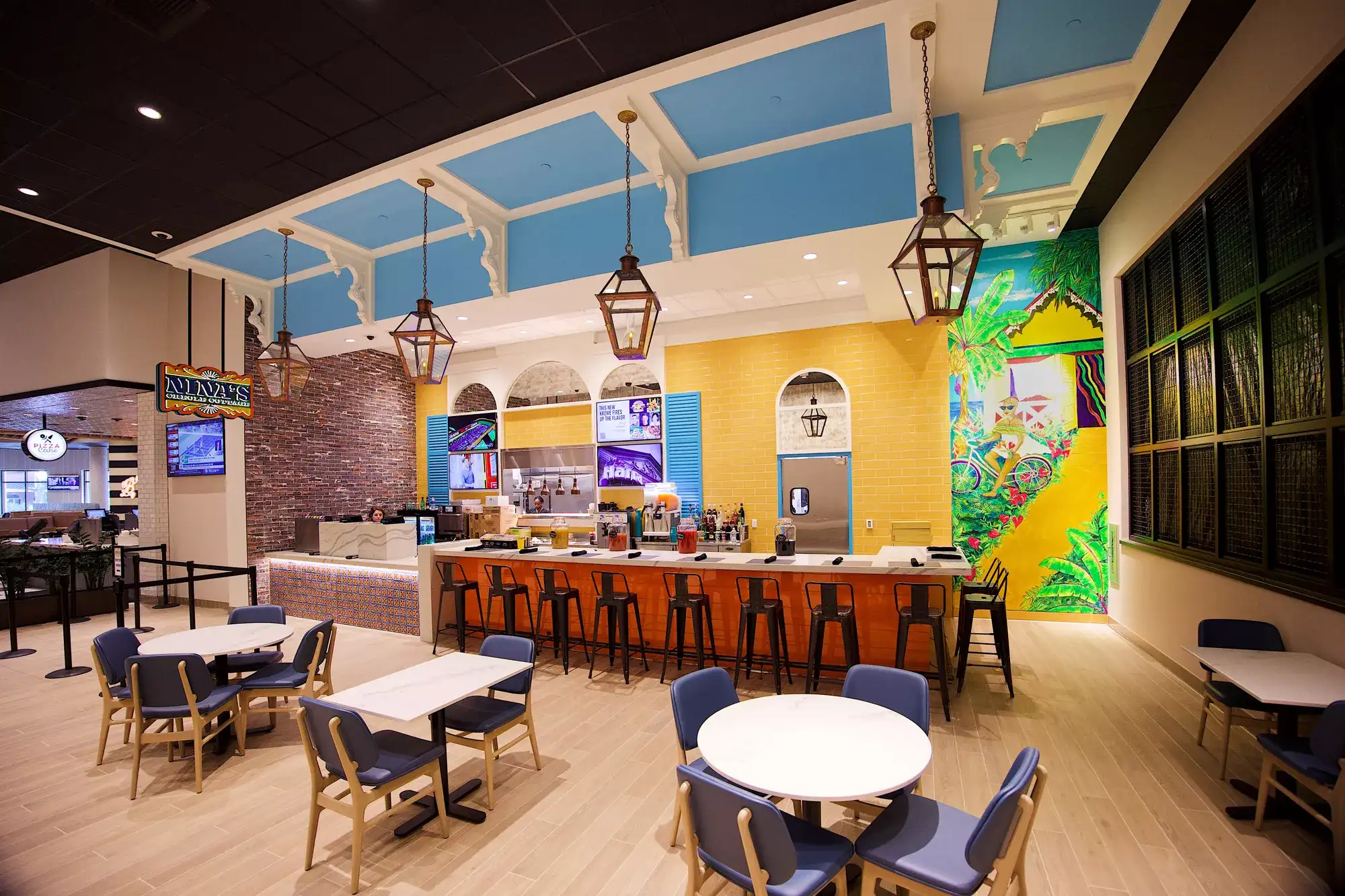 ning room at Nina's Creole Corner