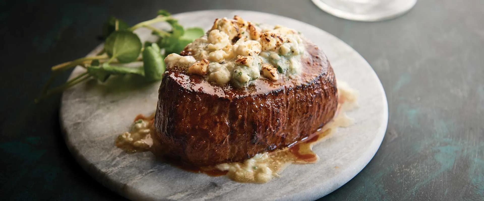 St. Louis Steakhouse Dining - Morton's at Horseshoe St. Louis