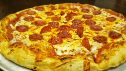 Pepperoni pizza close-up.