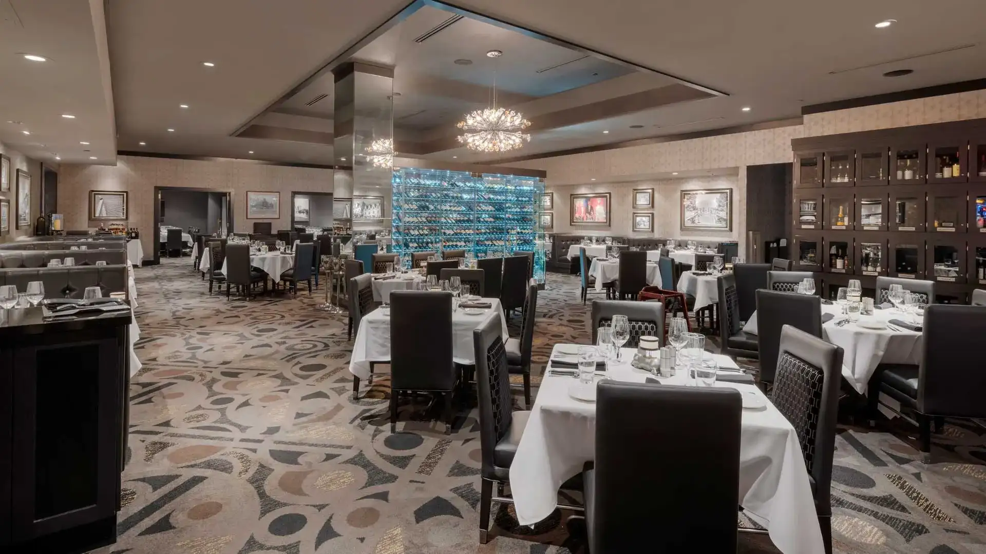 Interior of Morton's The Steakhouse.