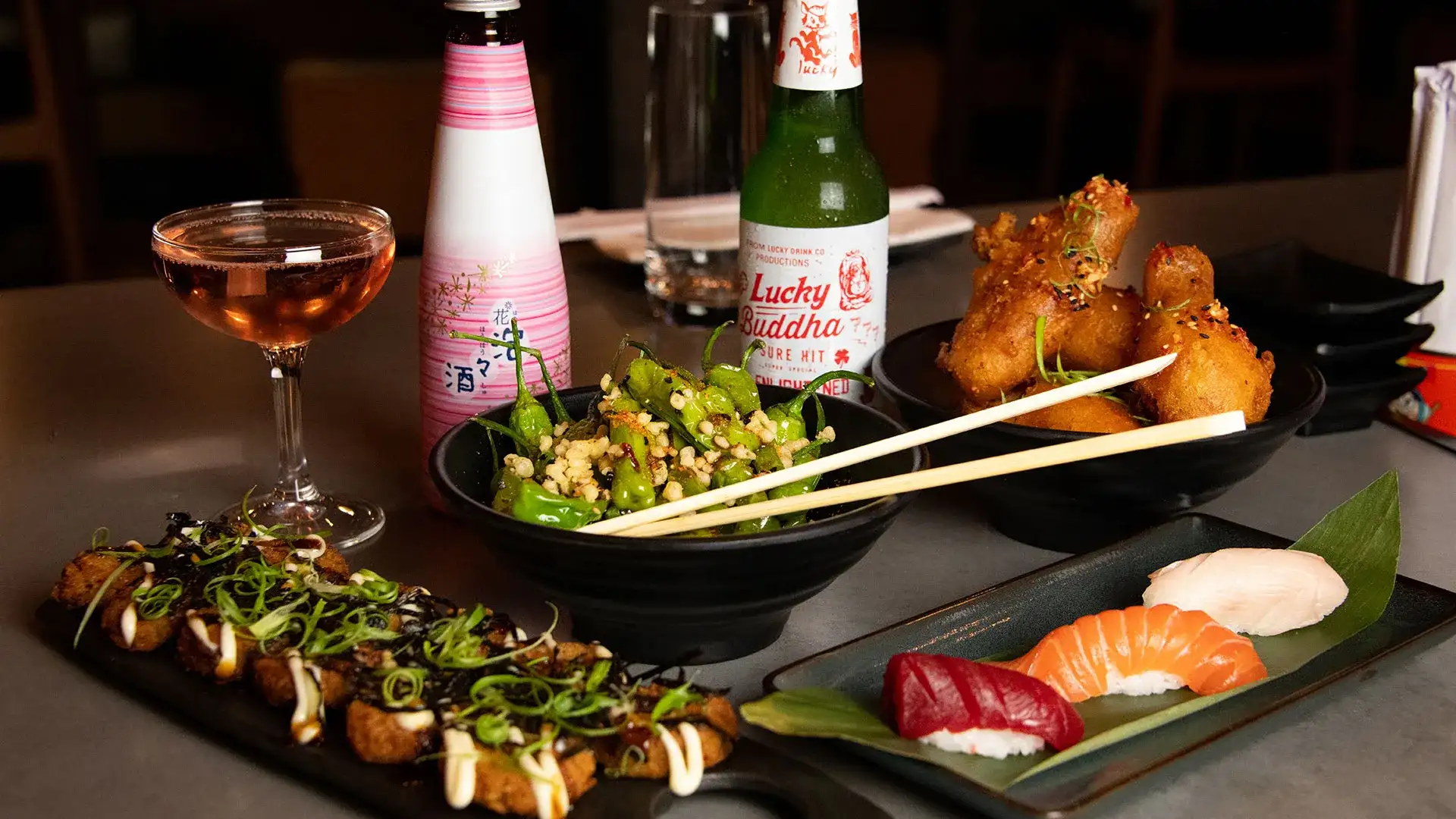 Ossu Happy Hour food and drink