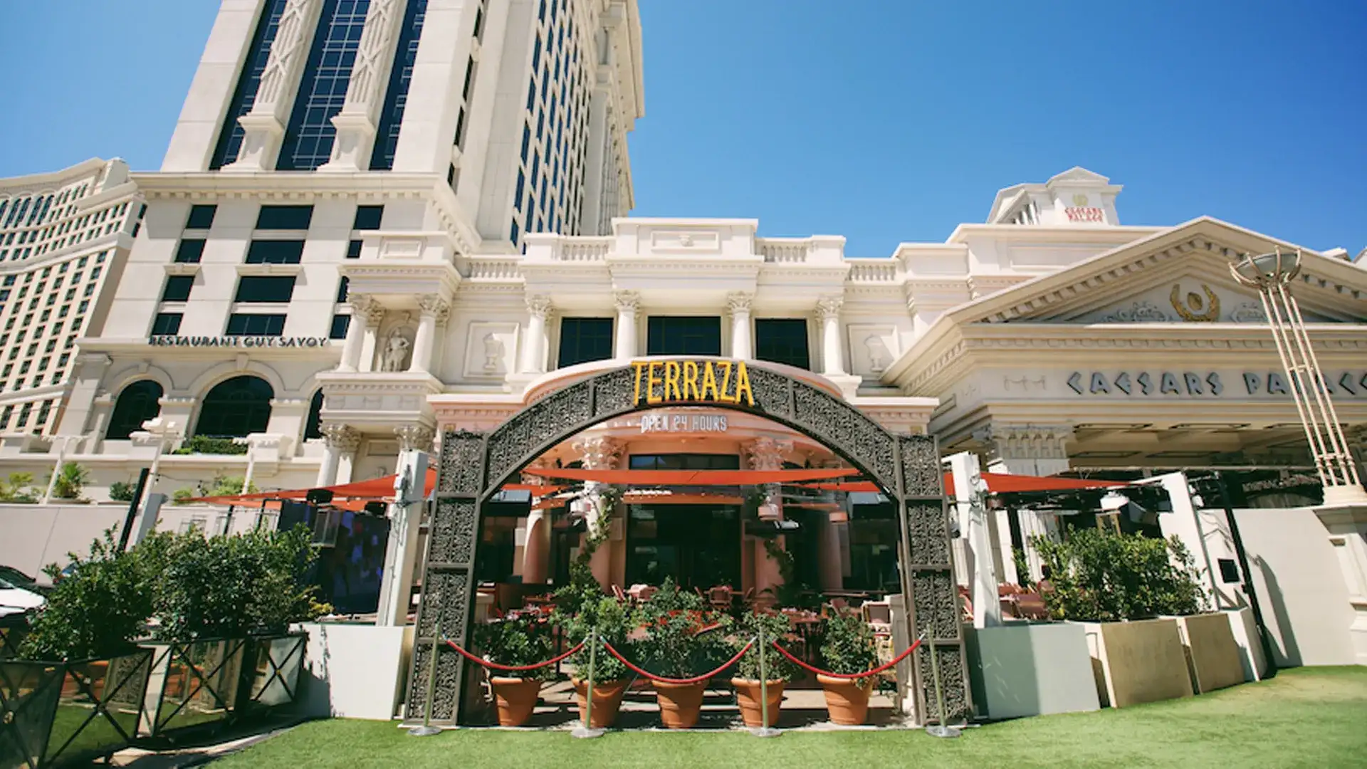 Entrance to the Terraza at Cafe Americano.