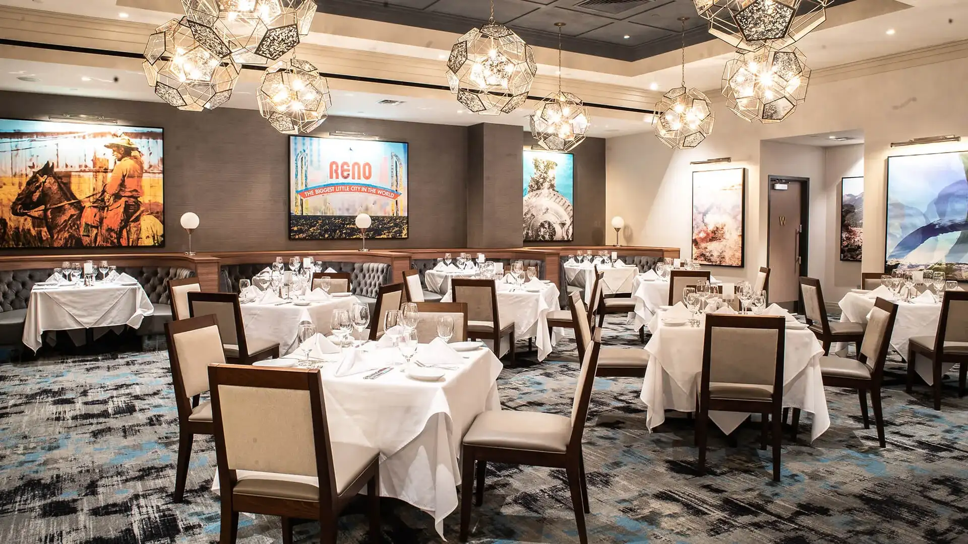 Interior Dining area of Ruth's Chris Steakhouse at Silver Legacy.