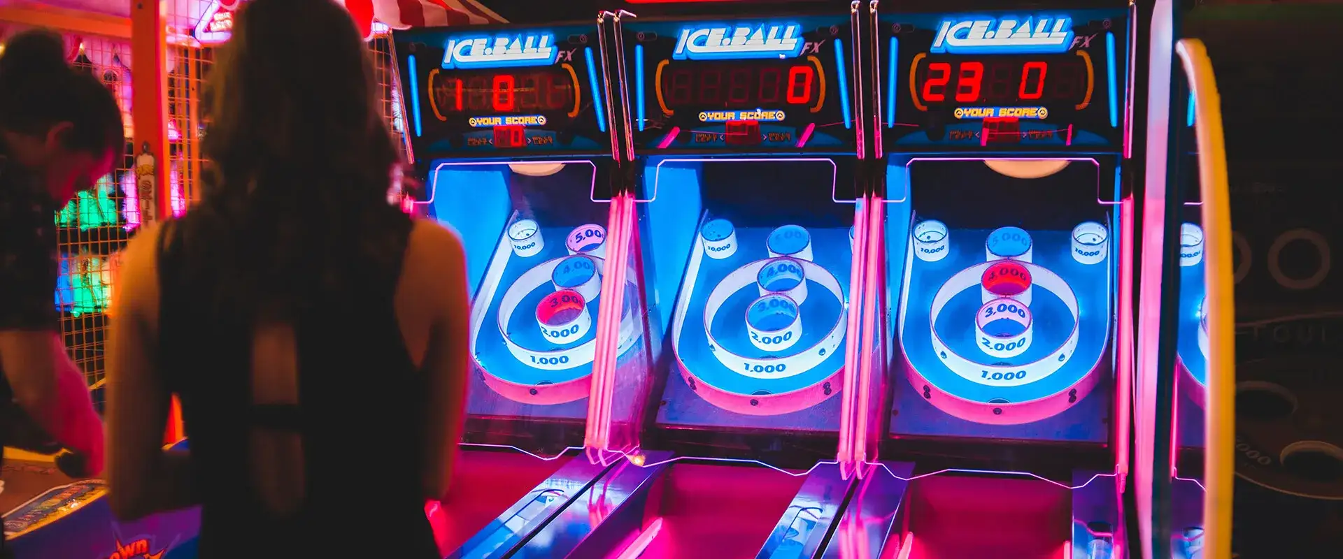 Skiball game in an arcade